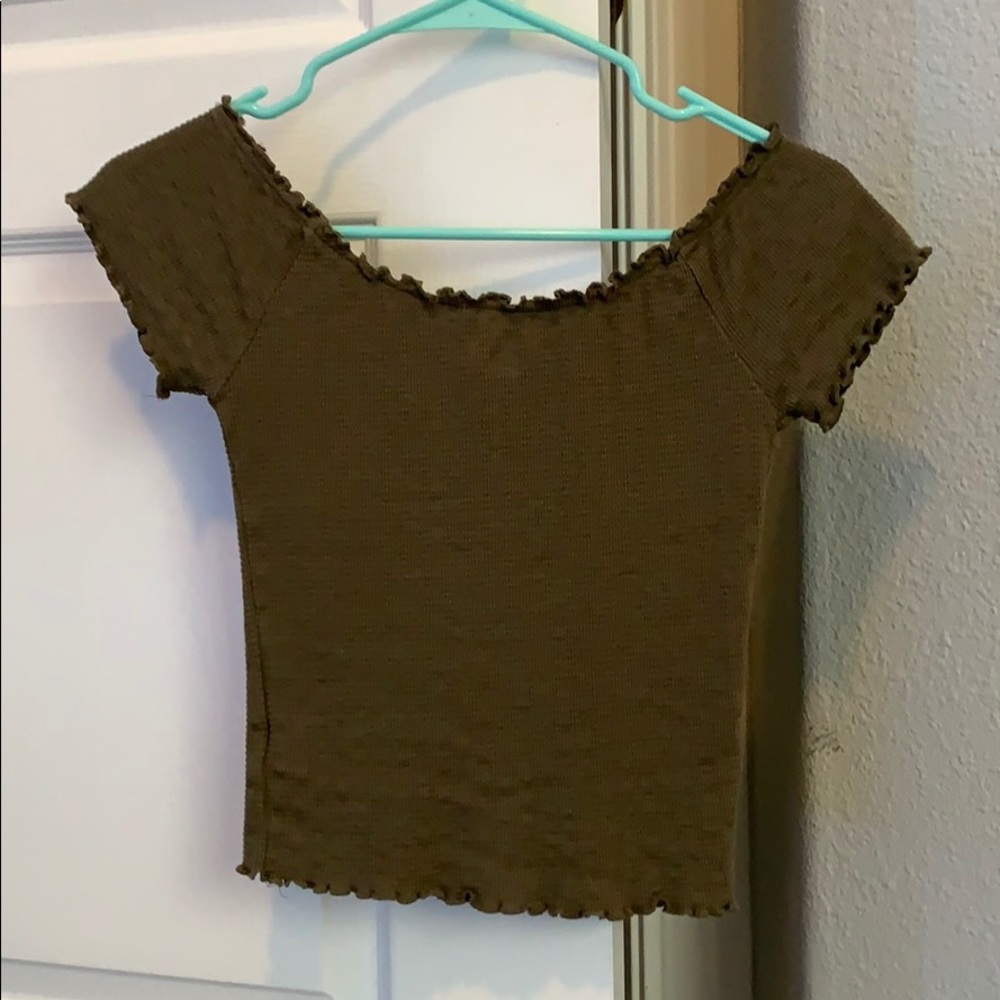 pacsun me to we crop top